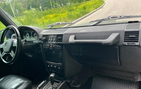 Mercedes-Benz G-Класс W463 рестайлинг _ii, 2002 год, 2 900 000 рублей, 15 фотография