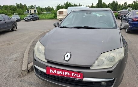 Renault Laguna III рестайлинг, 2008 год, 500 000 рублей, 9 фотография