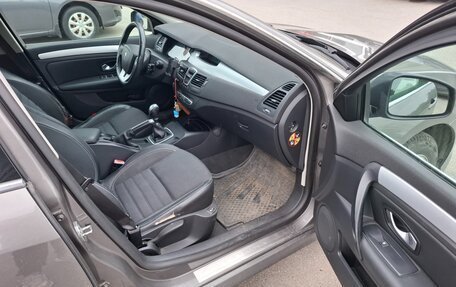 Renault Laguna III рестайлинг, 2008 год, 500 000 рублей, 19 фотография