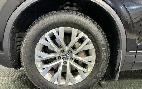 Volkswagen Touareg III, 2018 год, 4 390 000 рублей, 9 фотография