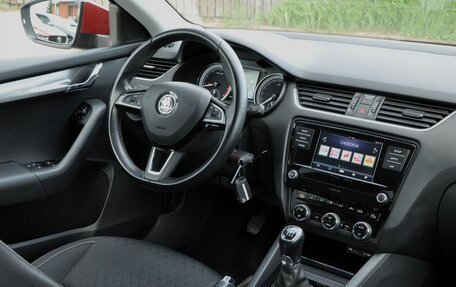 Skoda Octavia, 2017 год, 1 670 000 рублей, 9 фотография
