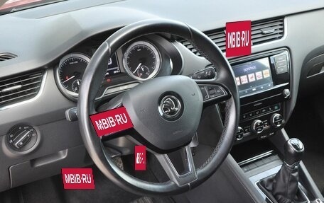 Skoda Octavia, 2017 год, 1 670 000 рублей, 10 фотография