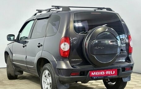 Chevrolet Niva I рестайлинг, 2013 год, 645 000 рублей, 3 фотография