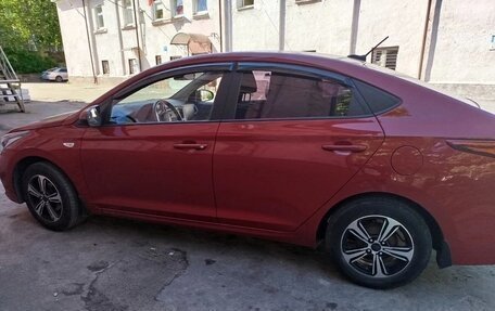 Hyundai Solaris II рестайлинг, 2018 год, 1 333 000 рублей, 4 фотография