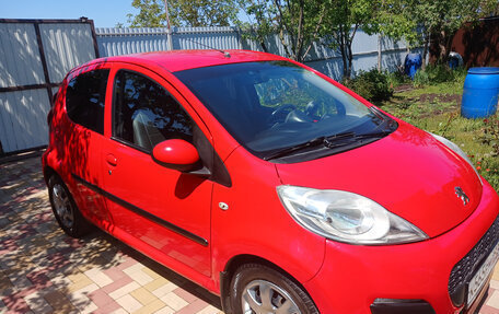 Peugeot 107 I рестайлинг, 2012 год, 620 000 рублей, 9 фотография