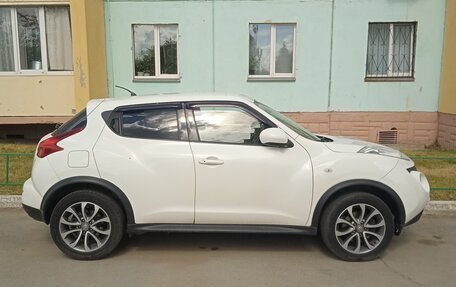 Nissan Juke II, 2014 год, 1 250 000 рублей, 2 фотография