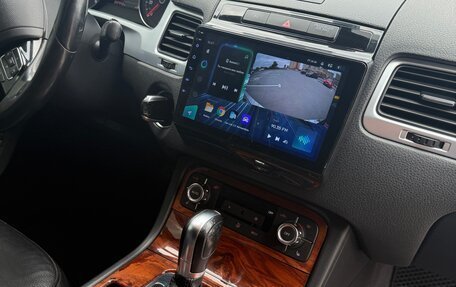 Volkswagen Touareg III, 2010 год, 1 840 000 рублей, 8 фотография