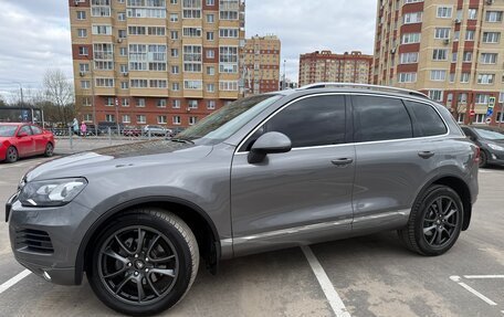Volkswagen Touareg III, 2010 год, 1 840 000 рублей, 7 фотография