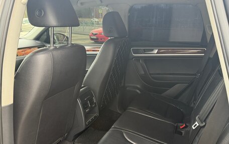 Volkswagen Touareg III, 2010 год, 1 840 000 рублей, 13 фотография