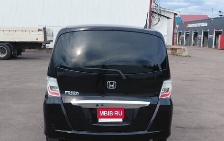 Honda Freed I, 2012 год, 1 080 000 рублей, 3 фотография