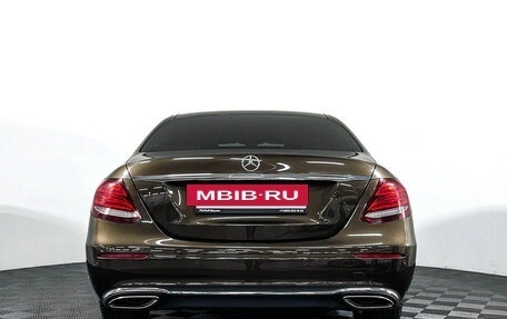 Mercedes-Benz E-Класс, 2016 год, 2 697 000 рублей, 7 фотография