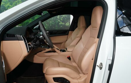 Porsche Cayenne III, 2021 год, 9 999 999 рублей, 16 фотография