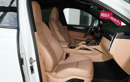 Porsche Cayenne III, 2021 год, 9 999 999 рублей, 14 фотография