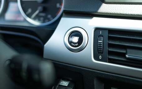 BMW 3 серия, 2007 год, 999 000 рублей, 23 фотография
