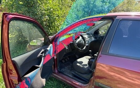 Ford Focus IV, 2003 год, 300 000 рублей, 10 фотография