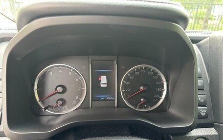 Toyota Granvia, 2023 год, 8 950 000 рублей, 17 фотография