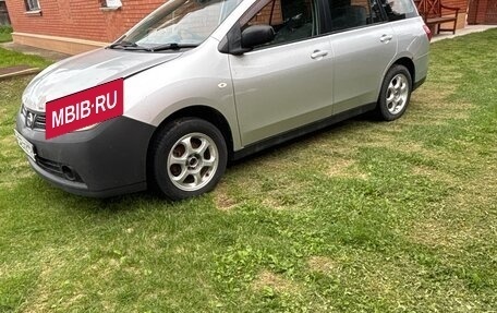 Nissan Wingroad III, 2011 год, 650 000 рублей, 2 фотография