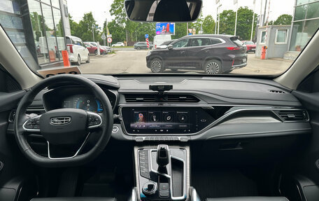 Geely Atlas, 2022 год, 1 899 000 рублей, 8 фотография