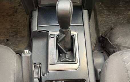 Toyota Land Cruiser Prado 150 рестайлинг 2, 2010 год, 2 200 000 рублей, 8 фотография