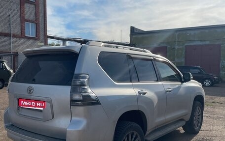 Toyota Land Cruiser Prado 150 рестайлинг 2, 2010 год, 2 200 000 рублей, 26 фотография