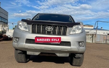 Toyota Land Cruiser Prado 150 рестайлинг 2, 2010 год, 2 200 000 рублей, 29 фотография
