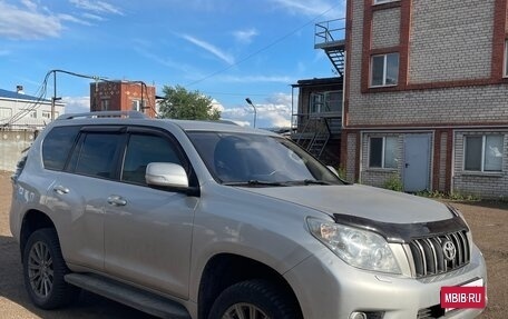 Toyota Land Cruiser Prado 150 рестайлинг 2, 2010 год, 2 200 000 рублей, 28 фотография