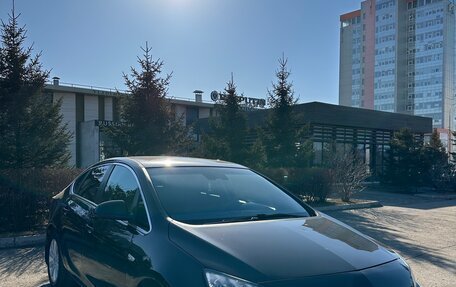Opel Astra J, 2014 год, 750 000 рублей, 2 фотография