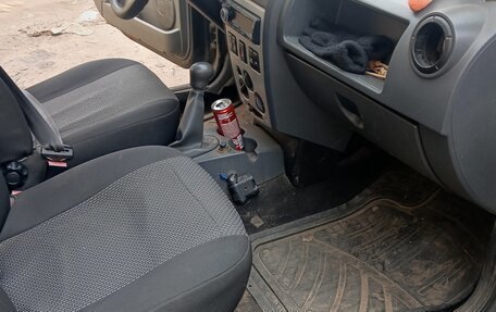 Renault Logan I, 2006 год, 175 000 рублей, 4 фотография