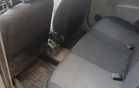 Renault Logan I, 2006 год, 175 000 рублей, 8 фотография