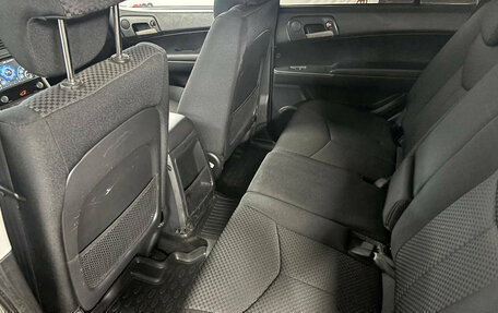 SsangYong Kyron I, 2013 год, 899 000 рублей, 18 фотография