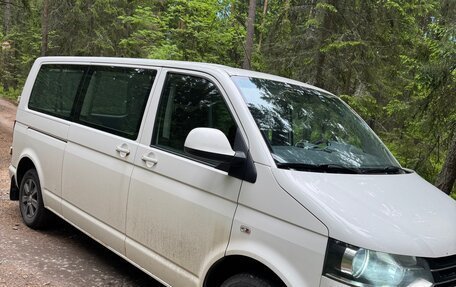 Volkswagen Caravelle T5, 2012 год, 1 700 000 рублей, 8 фотография