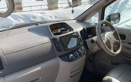 Nissan Serena II, 2002 год, 610 000 рублей, 5 фотография