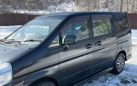 Nissan Serena II, 2002 год, 610 000 рублей, 3 фотография