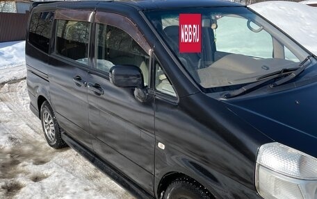 Nissan Serena II, 2002 год, 610 000 рублей, 2 фотография