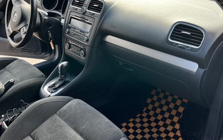 Volkswagen Golf VI, 2011 год, 850 000 рублей, 13 фотография