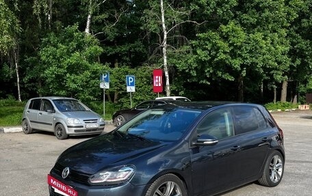 Volkswagen Golf VI, 2011 год, 850 000 рублей, 2 фотография
