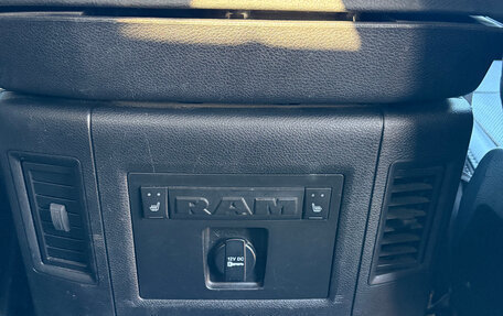 Dodge RAM IV, 2013 год, 3 950 000 рублей, 16 фотография