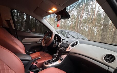 Chevrolet Cruze II, 2013 год, 750 000 рублей, 8 фотография