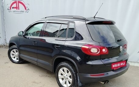 Volkswagen Tiguan I, 2011 год, 1 145 000 рублей, 3 фотография