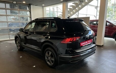Volkswagen Tiguan II, 2021 год, 2 550 000 рублей, 5 фотография