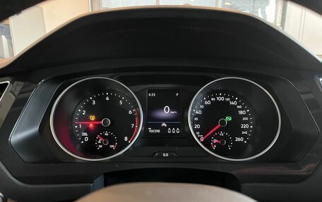 Volkswagen Tiguan II, 2021 год, 2 550 000 рублей, 11 фотография