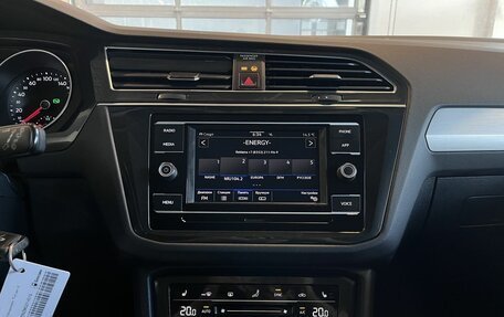 Volkswagen Tiguan II, 2021 год, 2 550 000 рублей, 13 фотография
