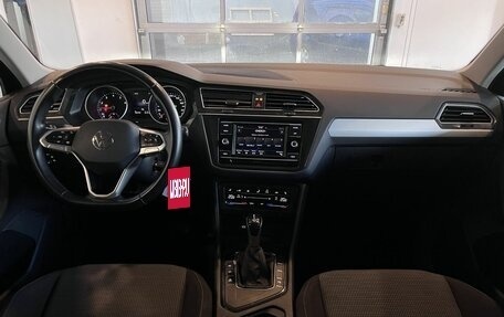Volkswagen Tiguan II, 2021 год, 2 550 000 рублей, 9 фотография