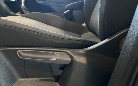 Volkswagen Tiguan II, 2021 год, 2 550 000 рублей, 34 фотография