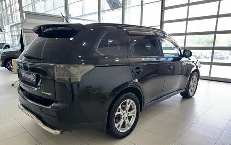 Mitsubishi Outlander III рестайлинг 3, 2013 год, 1 389 900 рублей, 5 фотография