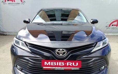Toyota Camry, 2018 год, 1 999 000 рублей, 5 фотография