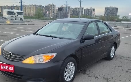 Toyota Camry V40, 2004 год, 720 000 рублей, 1 фотография