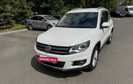 Volkswagen Tiguan I, 2012 год, 1 350 000 рублей, 2 фотография