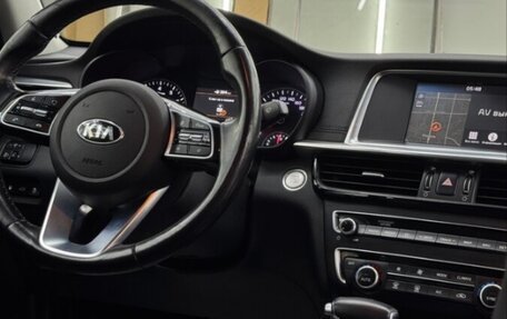 KIA Optima IV, 2018 год, 1 850 000 рублей, 2 фотография