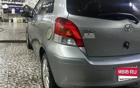 Toyota Yaris III рестайлинг, 2009 год, 720 000 рублей, 8 фотография
